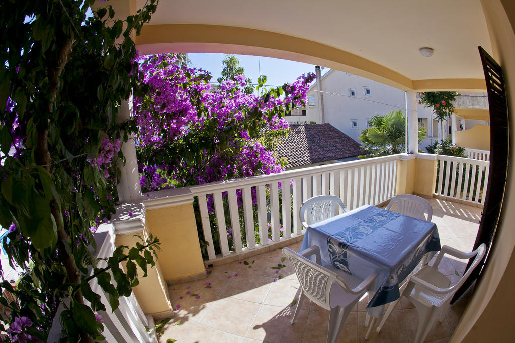 Apartments Angela Budva Oda fotoğraf
