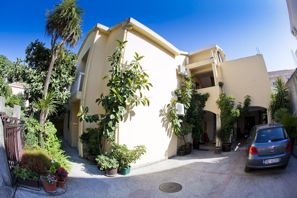 Apartments Angela Budva Dış mekan fotoğraf
